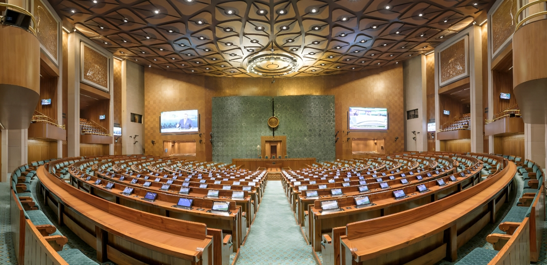 Parliament is preparing a session for a heavy legislative push as data, AI, and tariff concerns arise with the rapid digitalization of society and the economy