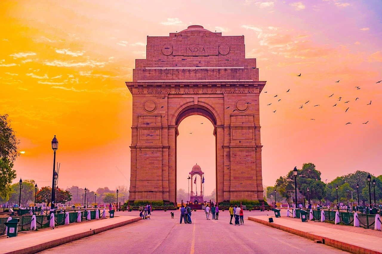 Delhi receives ₹7,000 crore urban modernization funding for infrastructure and city development projects
