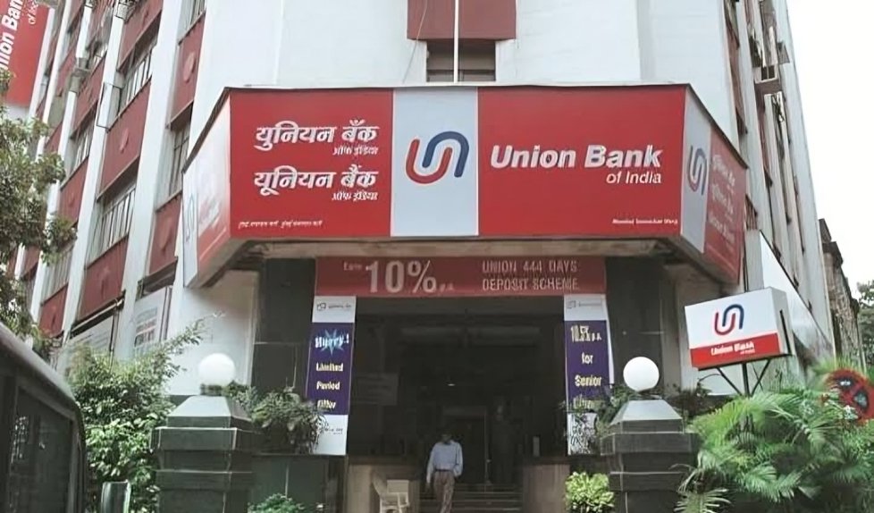 Union Bank of India Global Business reaching the ₹23.79 lakh crore milestone, highlighting the bank's strong business growth and financial performance.